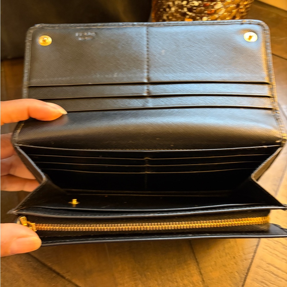 Prada bag and wallet bundle - Picture 7 of 7